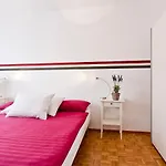 Apartment Junior Suite-8 By Interhome
